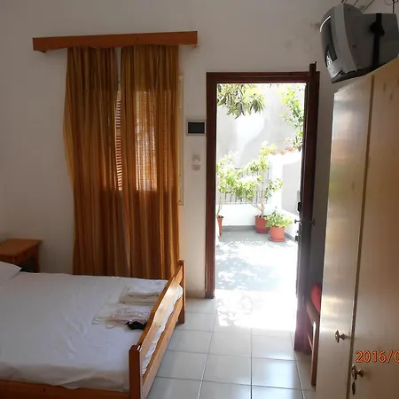 Hotel Julietta Patitiri