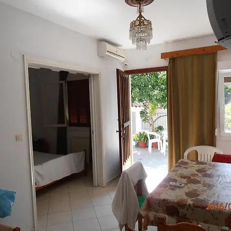 Julietta Hotel *